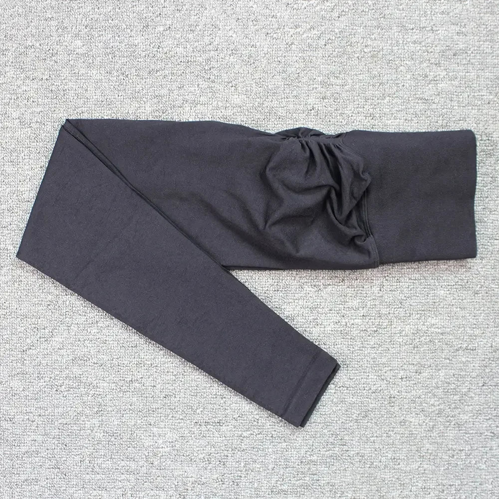 Women's Seamless Knitted High-Waist Yoga Pants