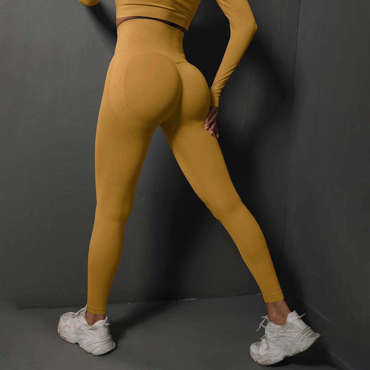Women's Seamless Booty-Lifting Gym Leggings